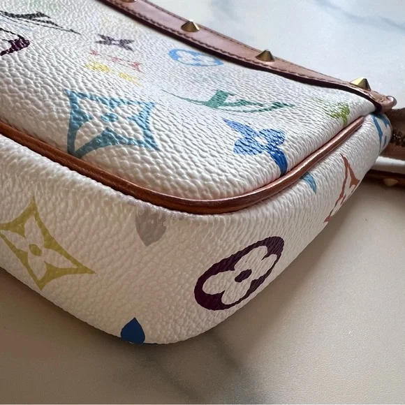 Iconic, Authentic Louis Vuitton Monogram Multicolore Pochette Accessoires - Picture 12 of 16